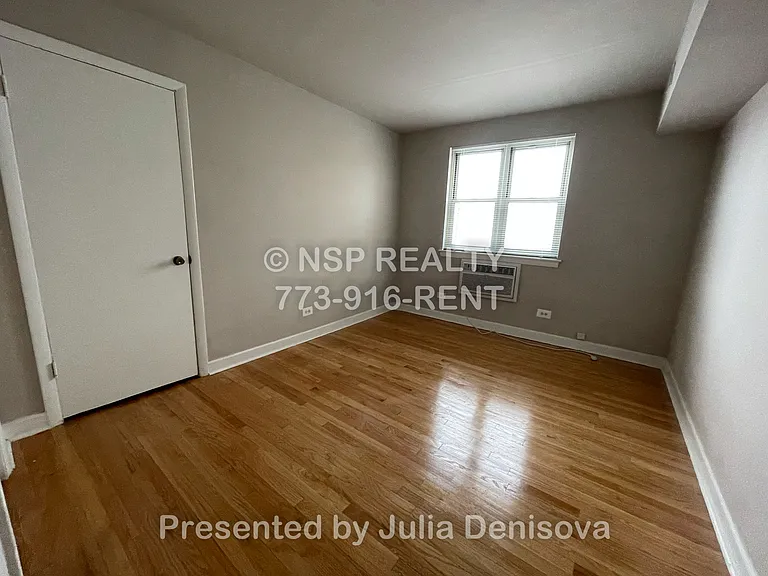 4920 Mulford St #3N — Photo 4