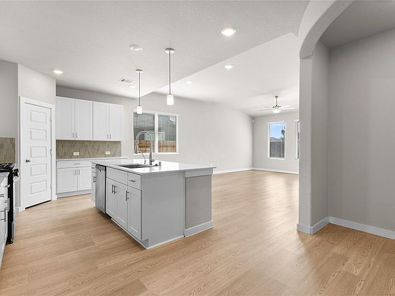 5th image of 14115 Greystone Terrace St
