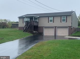 207 Alters Rd, Carlisle, PA 17015