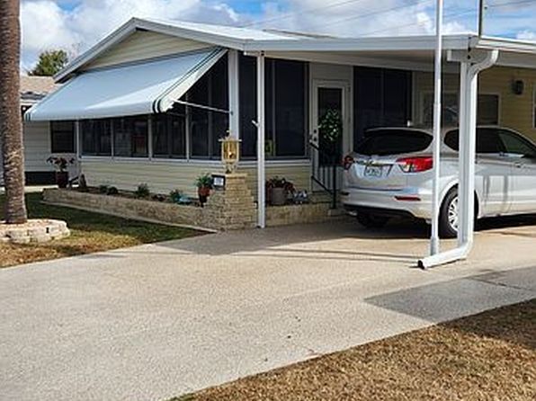 2692 NE Highway 70 Lot 20