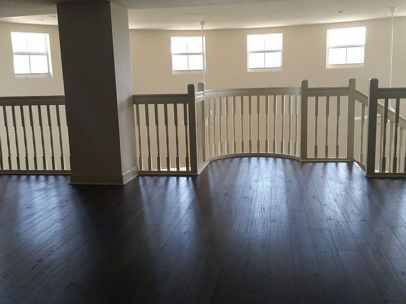 5th image of 210 Park Ter