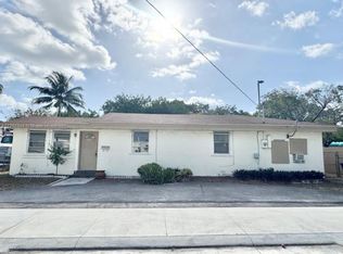 106 NE 2nd Ave, Hallandale, FL 33009
