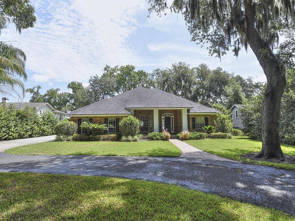 1st image of 5211 Mann Manor Ln