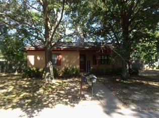 806 Greenclover Ln, Brinkley, AR 72021