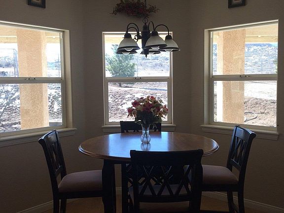 4th image of 8124 Ailanthus St