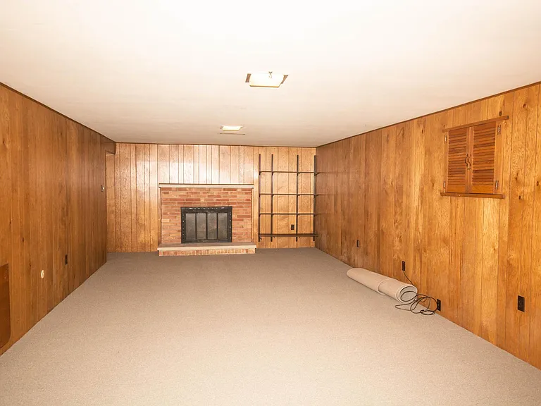 4371 Kendale Ct — Photo 26