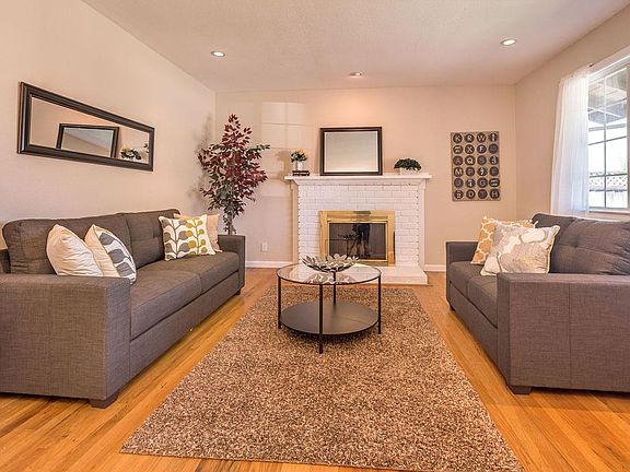 4th image of 1638 Almond Blossom Ln