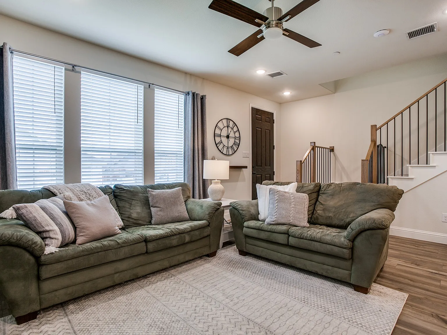 3504 Zellwood Ln — Photo 4
