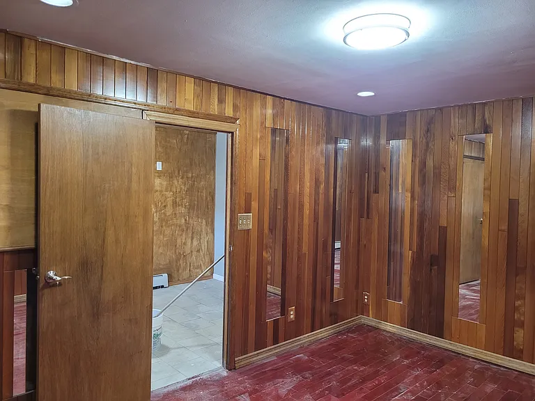 218 Allen Ave — Photo 12