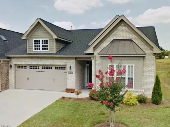 225 Collingswood Dr, Winston Salem, NC 27127