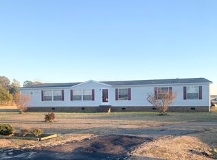 86 Crestview Ln, Newton grove, NC 28366