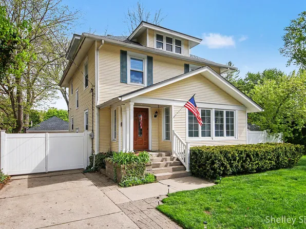 2217 Boston St SE, East Grand Rapids, MI 49506