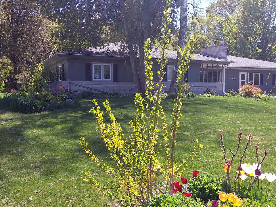 1st image of 419 W Pine St