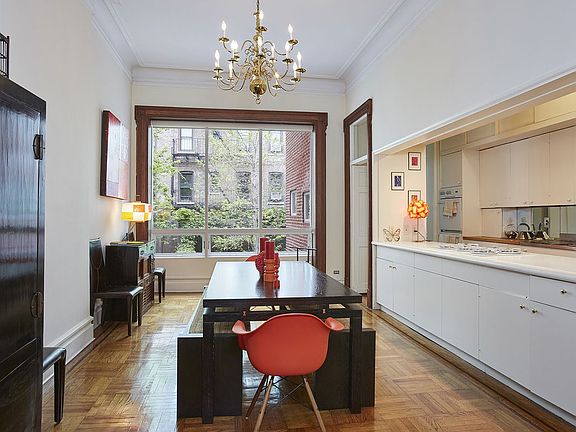 2nd image of 143 W 78th St