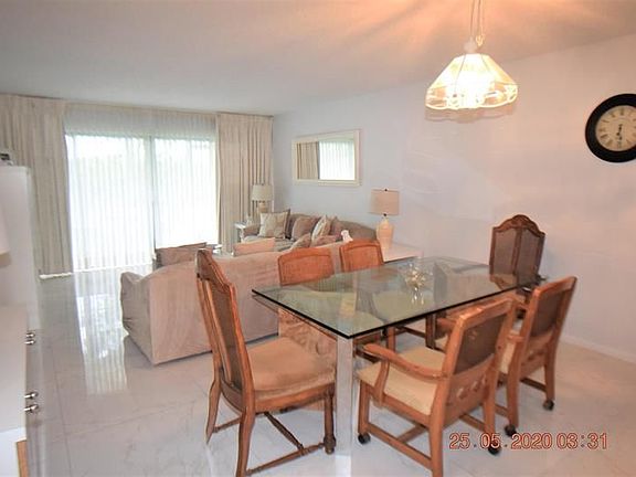 5th image of 2550 Presidential Way APT 106