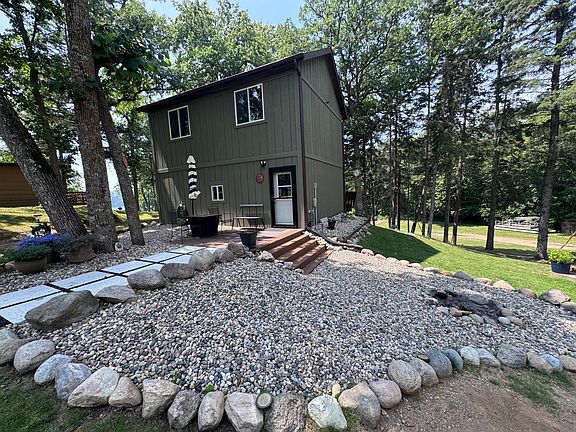 2nd image of 31488 E Round Lake Rd