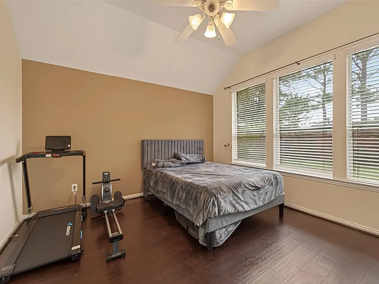 23222 Century Plant Dr — Photo 22