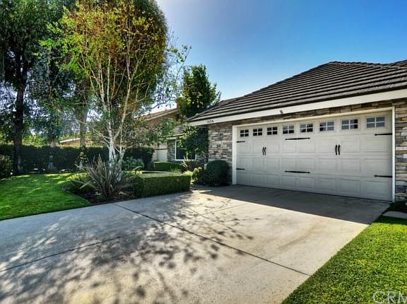 2nd image of 1634 Waverly Glen Way