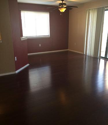 2nd image of 1000 Autumn Woods Ln