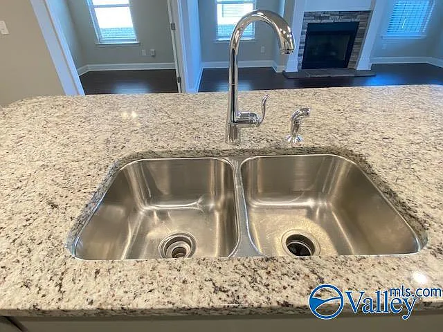 311 River Rock Dr — Photo 11