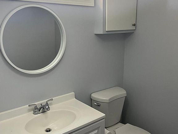 4th image of 120 W Clearview Ave APT 1