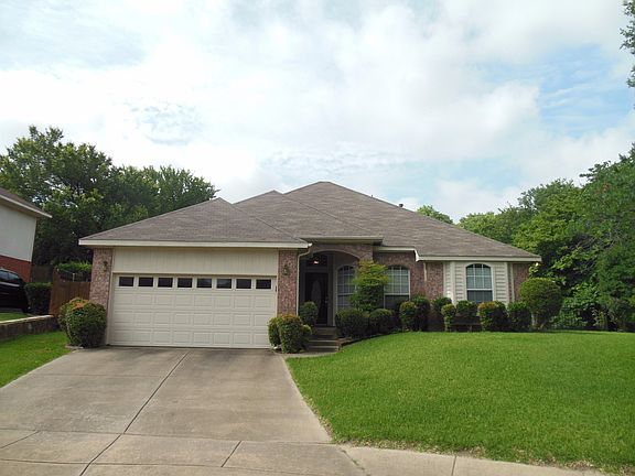 2nd image of 1101 Patrick Ct