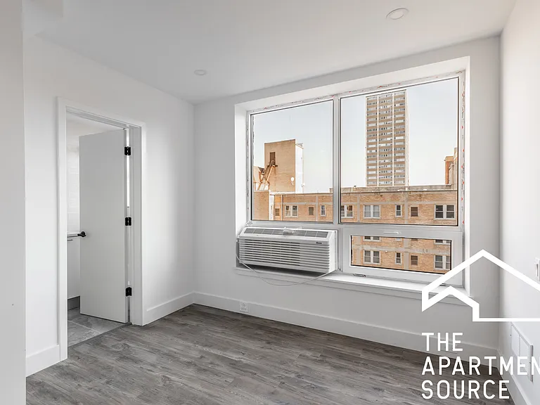 941 W Carmen Ave #405 — Photo 9