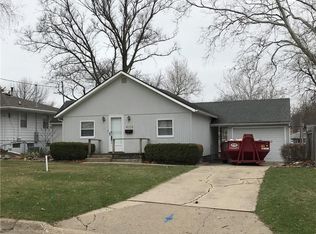 4038 52nd St, Des Moines, IA 50310