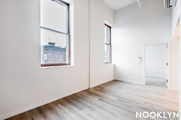 Rented by Nooklyn NYC LLC | media 53