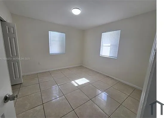 609 NW 7th Ave — Photo 5