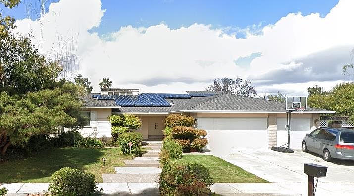 1st image of 1215 Weeping Oaks Ct