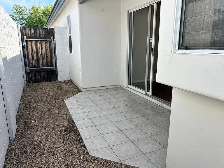 15822 N 5th Ave — Photo 22