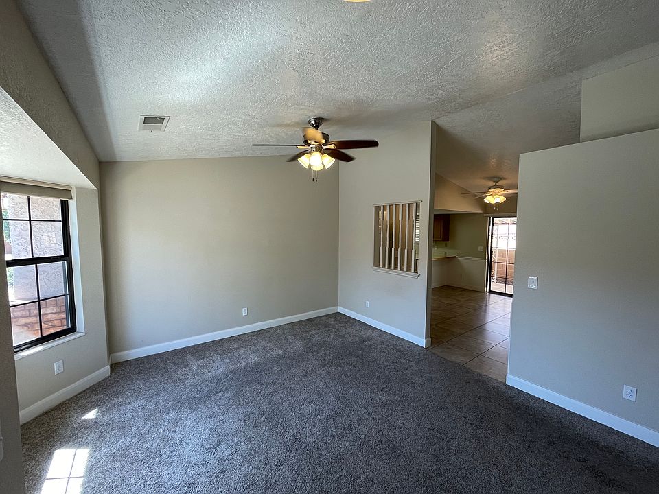Living Room_04262023