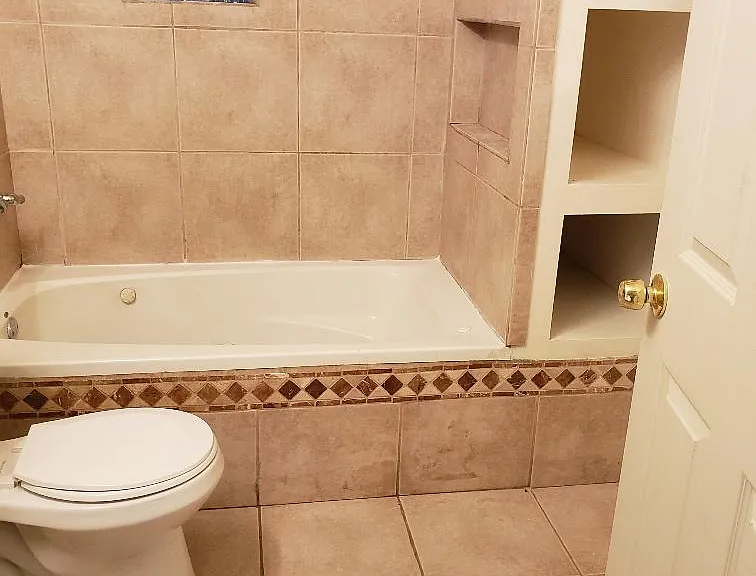 257 Whittier Ave — Photo 20