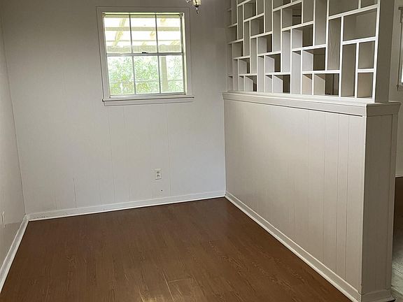 4th image of 2608 Shenandoah Dr