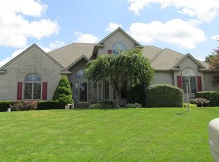 50976 Sharpstone Ct, Granger, IN 46530