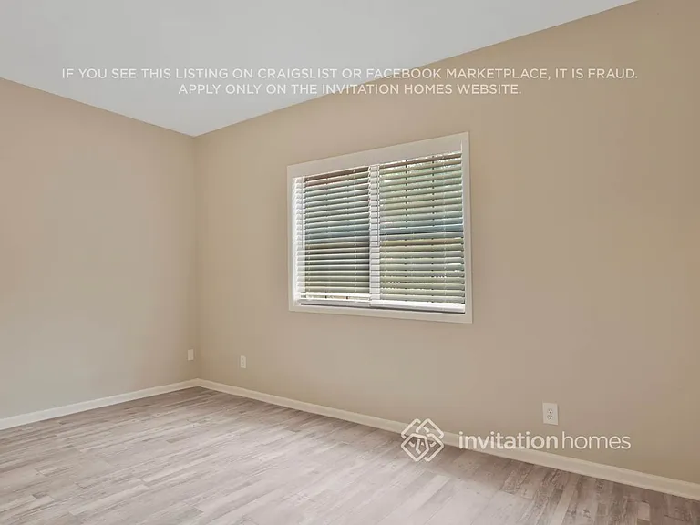 724 Pepperwood Ln — Photo 13