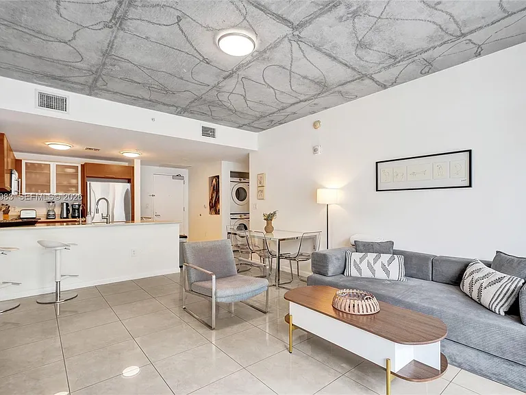 3250 NE 1st Ave #511 — Photo 3