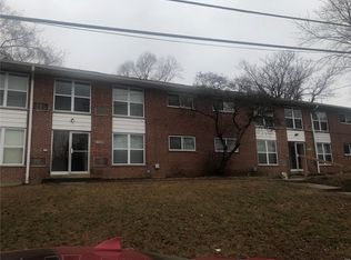 2440 Shannon Ave, Saint Louis, MO