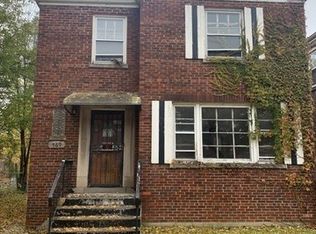 569 E 105th St, Chicago, IL