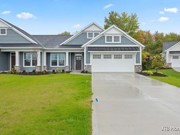 7531 Brook Villa Ct, Allendale, MI 49401