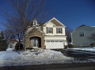 2233 Woodcrest Dr, Woodbury, MN 55129
