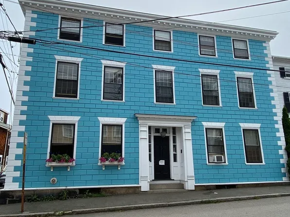 52 Washington St APT 7, Marblehead, MA 01945