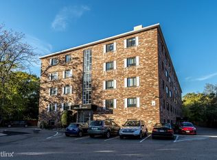 66 Homer Ave APT 102, Cambridge, MA 02138