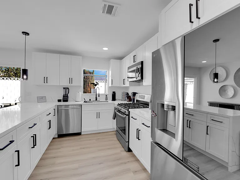 1705 Battle Creek Cir — Photo 1