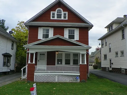 149 Knickerbocker Ave photo 1