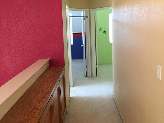 5th image of 324 Woodruff Way