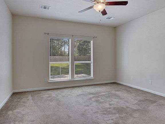 2nd image of 13982 Cantebury Ave