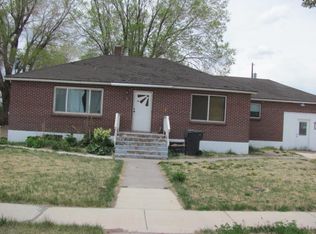 156 S Main St, Loa, UT 84747