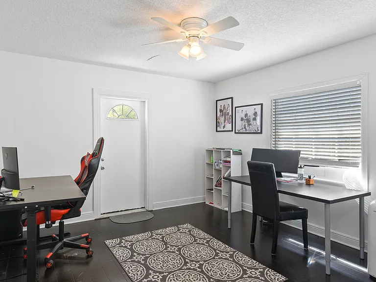 350 N Phelps Ave — Photo 27